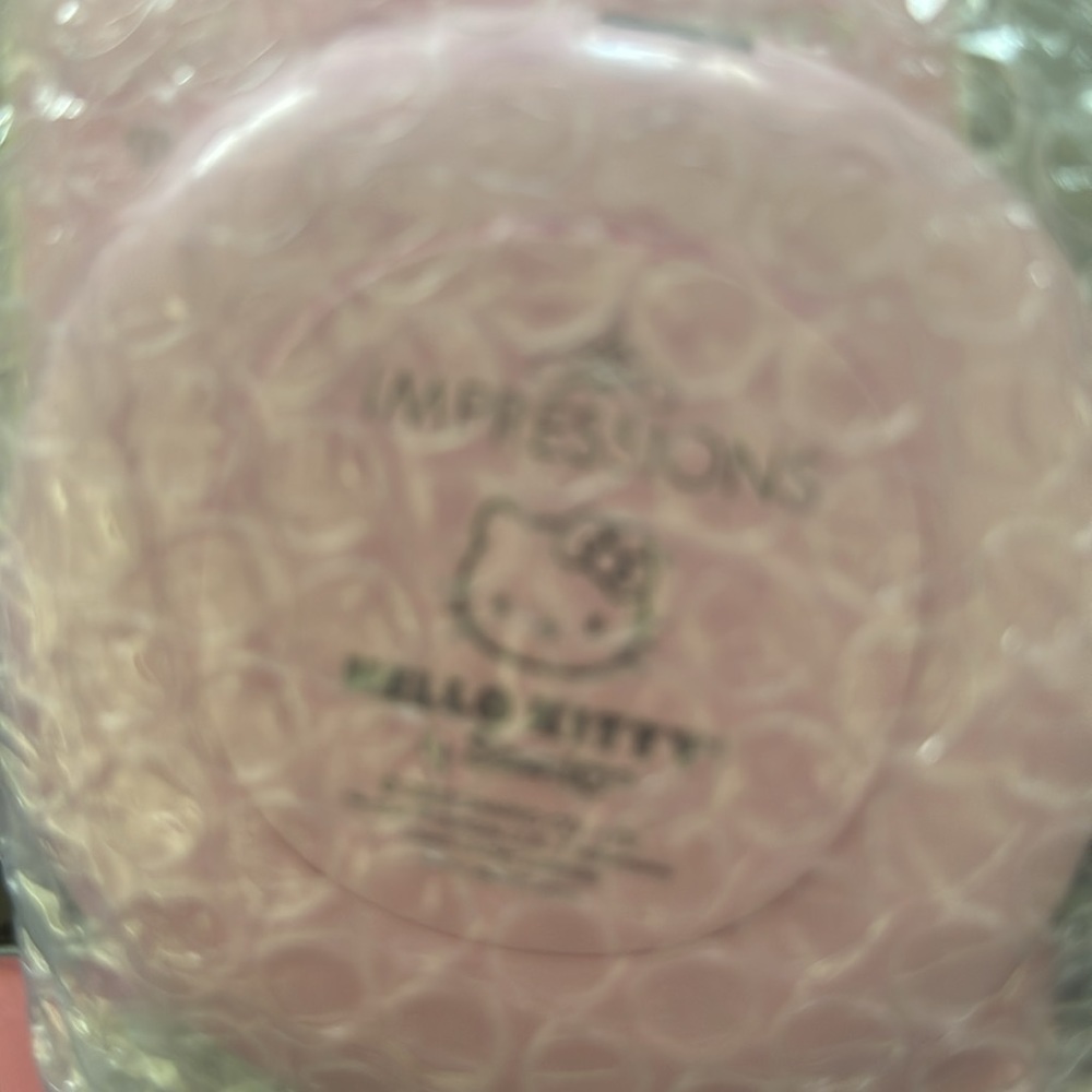 Cute Hello Kitty mirror. LED compact mirror - Picture 3 of 3